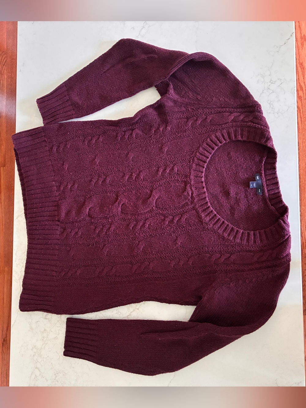 GAP Women's Cable Knit Crewneck Sweater - Burgundy Plum - women’s M